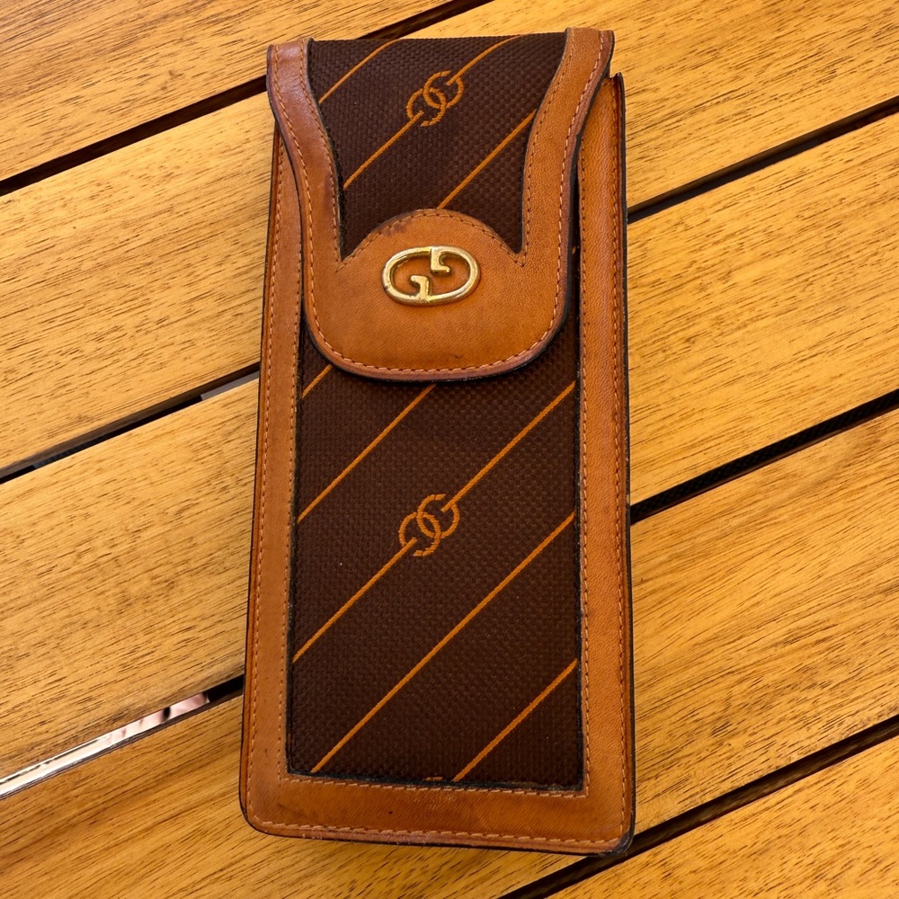 Gucci Brown and Gold Men's Accessory Case